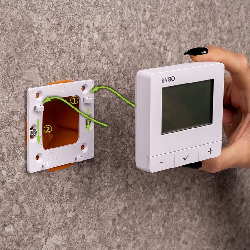 Умный Терморегулятор ENGO Controls ZigBee/868 МГц, 2хАА, белый. Фото 3