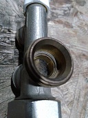 Уцененный товар (с экспозиции не товарный вид): Блок с нижней подводкой LUXOR M351/A для двухтрубной системы, евроконус