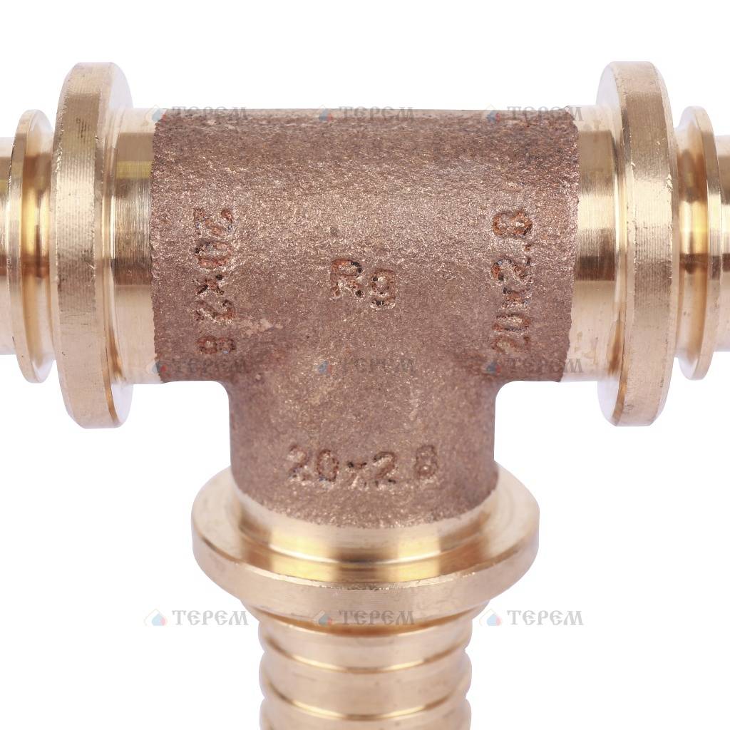 REHAU RAUTITAN PLATINUM Тройник равнопроходный 20-20-20 RX для труб из ...