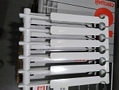 Уцененный товар (трещина на коллекторе): Радиатор алюминиевый ROMMER Optima 500 6 секций боковое подключение (RAL9016)